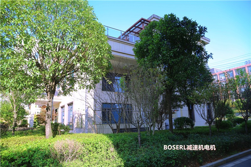 1690183928148544.jpg 齿轮减速电机一体机